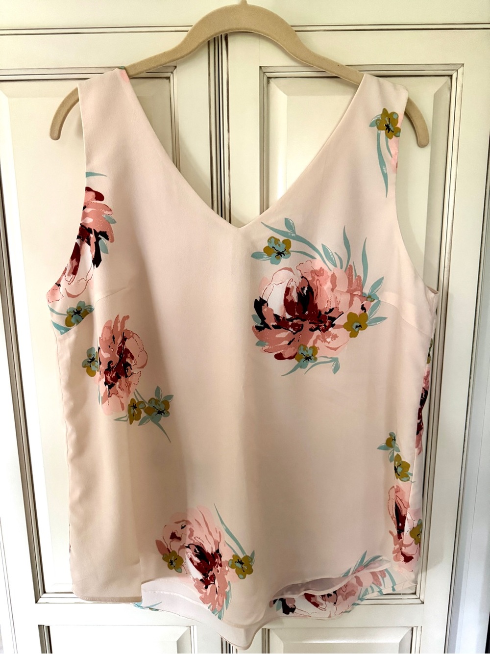 Dalia Pale Pink Floral V-Neck Camisole